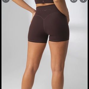 Balance cloud shorts obsidian